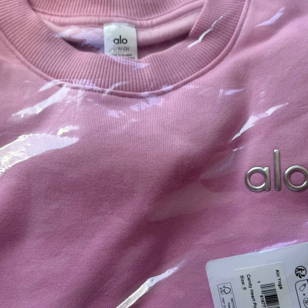 NWT ALO Accolade Crew Neck Pullover Candy Pink - Picture 3 of 9